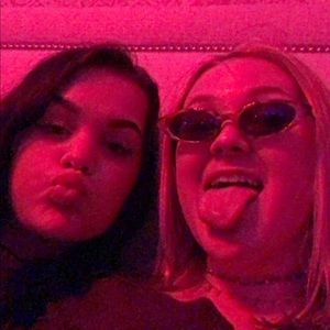 Meet your Posher, Mallory